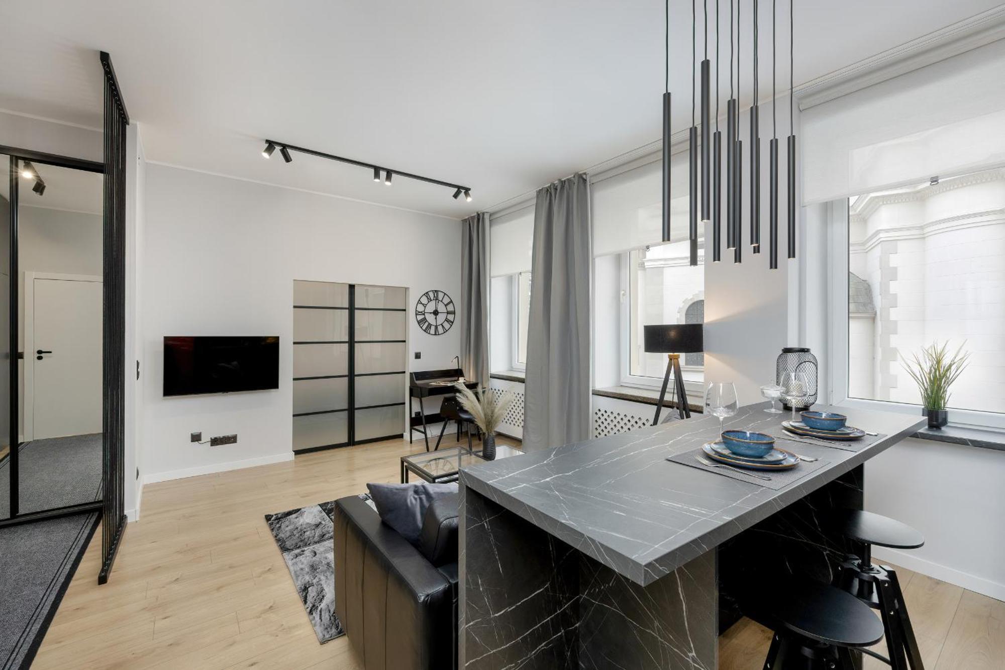 Exclusive Grey And Red Apartment In Warsaw Center By Noclegi Renters 외부 사진