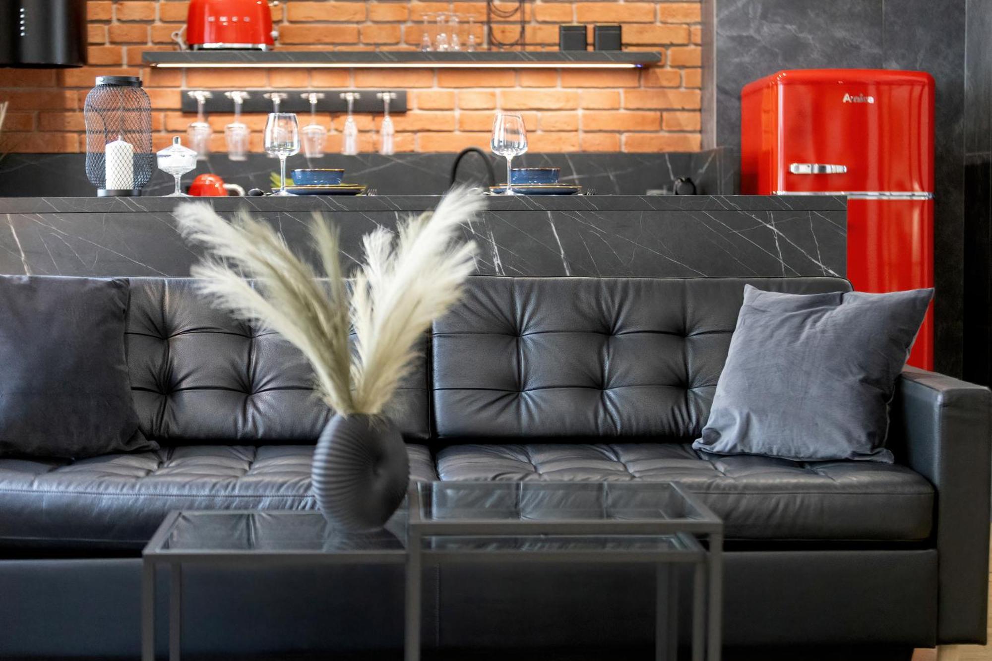 Exclusive Grey And Red Apartment In Warsaw Center By Noclegi Renters 외부 사진